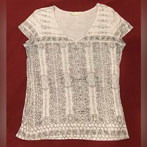 Elegant Gray Patterned Women's Nurture Top